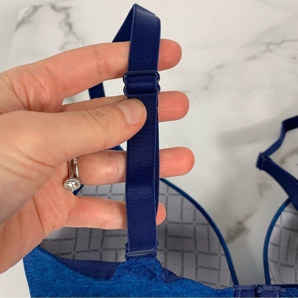 Victoria’s Secret VS Semi Demi Racerback Front Close Bra 34DDD - Picture 4 of 8